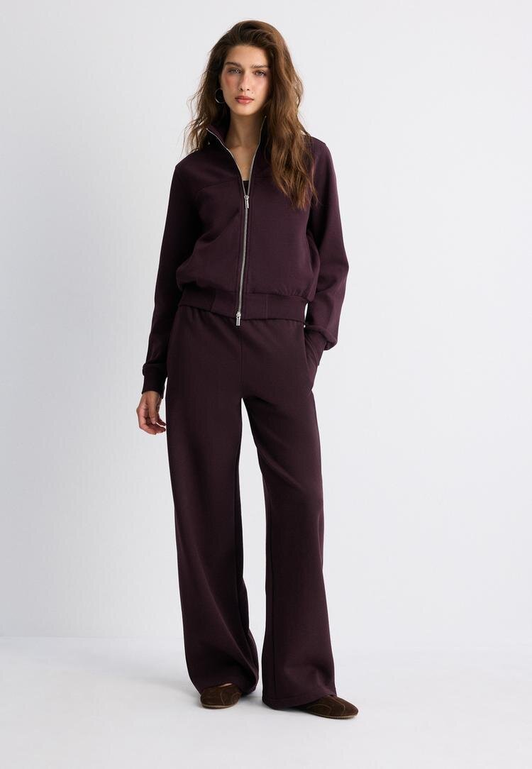 Stradivarius B09 Hanorac Cropped Cu Fermoar Și Guler Înalt Purpuriu Închis L