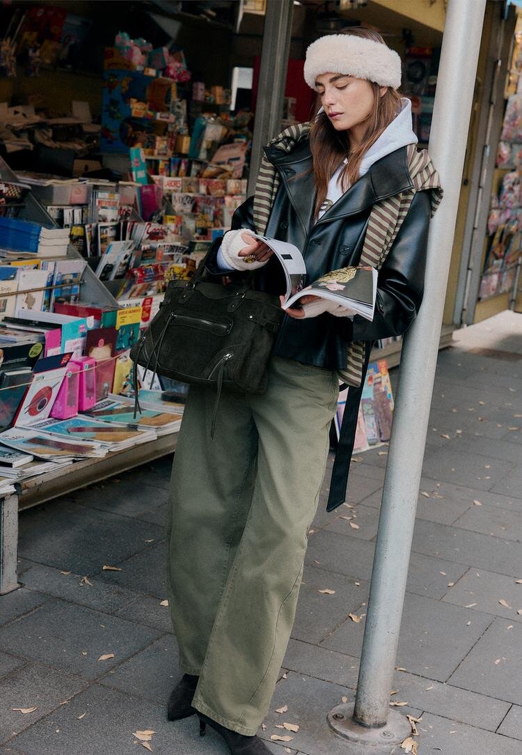 Stradivarius Blugi Barrel Cu Ajustor Kaki 40