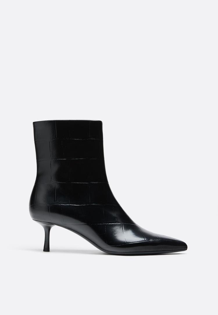 Stradivarius Botine Cu Toc Kitten Și Imitație De Piele Negru 37