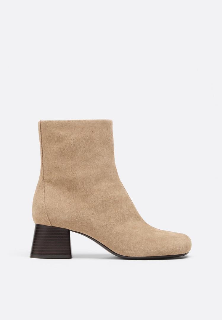 Stradivarius Botine Din Piele Cu Toc Bej 40