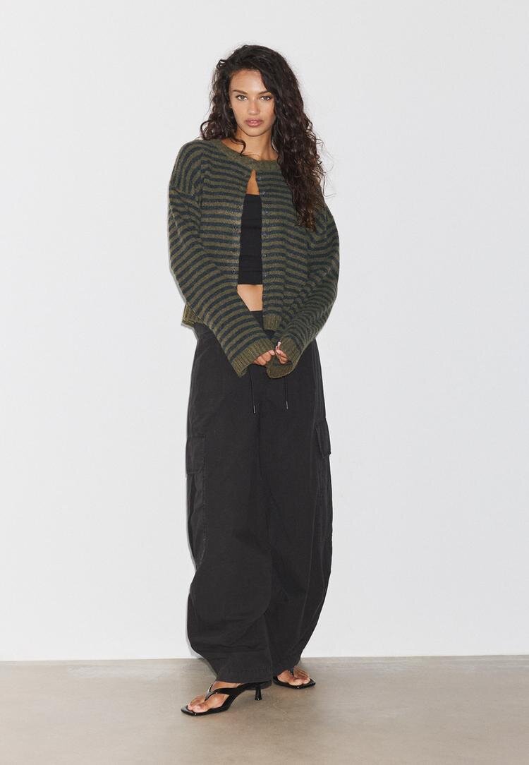 Stradivarius Cardigan Din Tricot Cu Dungi Kaki S