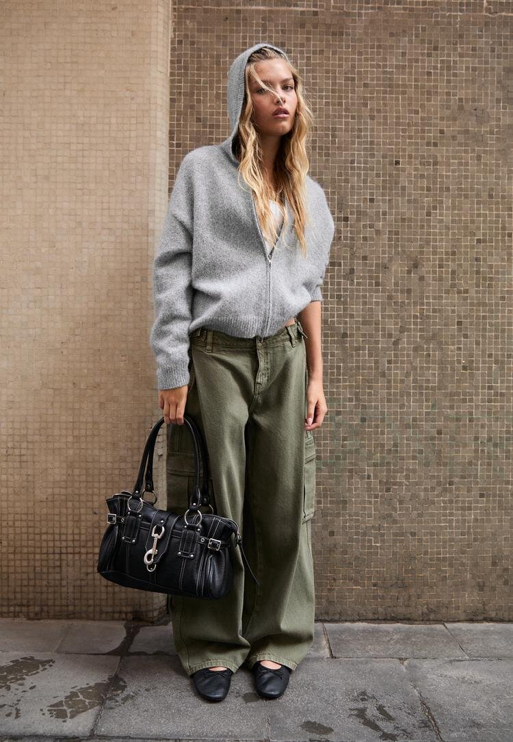 Stradivarius Cardigan Din Tricot Cu Fermoar Și Glugă Gri L