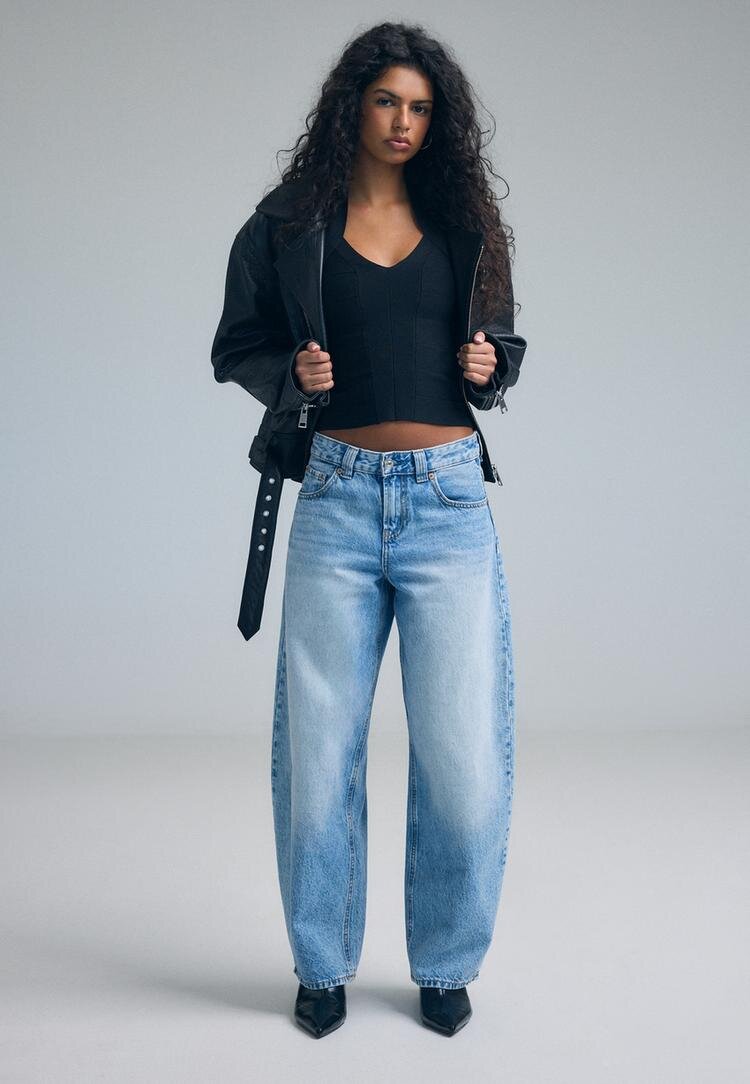 Stradivarius D80 Blugi Barrel Fit Efect Prespălat Denim Albastru Mediu 38