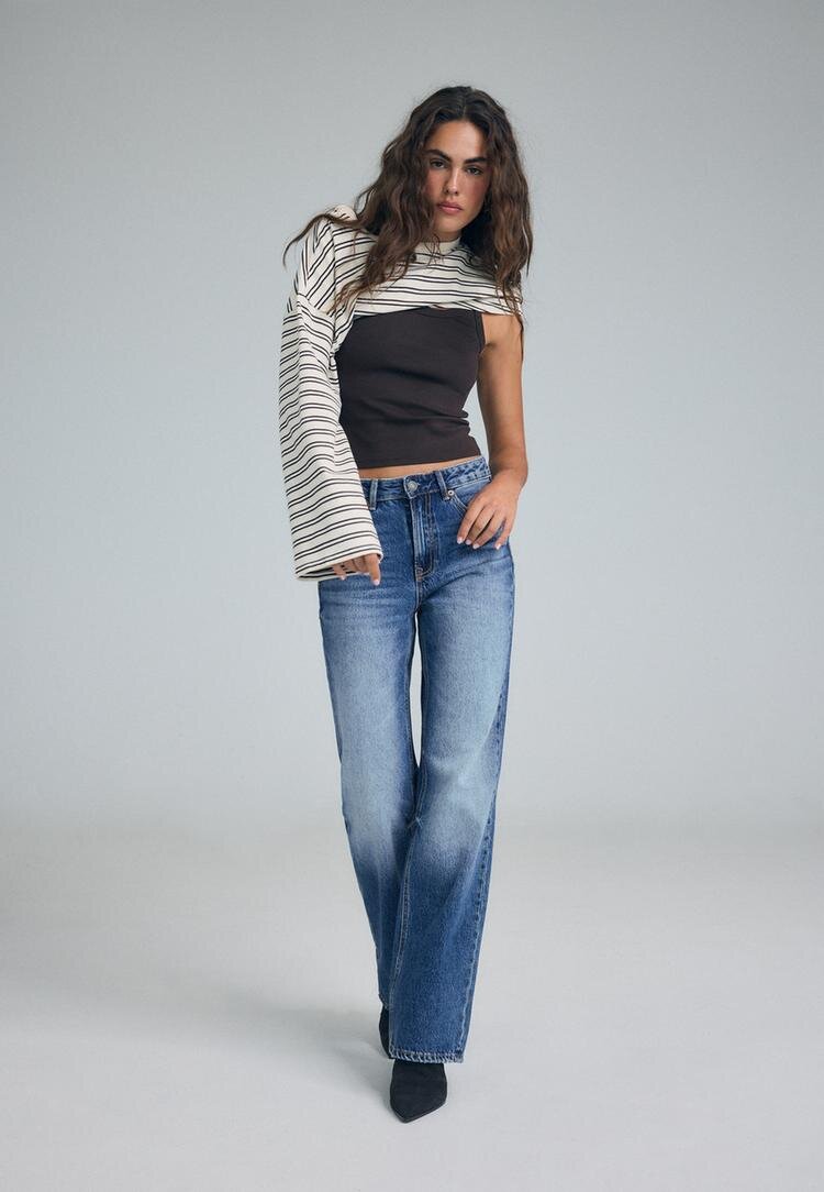 Stradivarius D92 Blugi Straight Wide Cu Rupturi Efect Prespălat Denim Descleiat 32