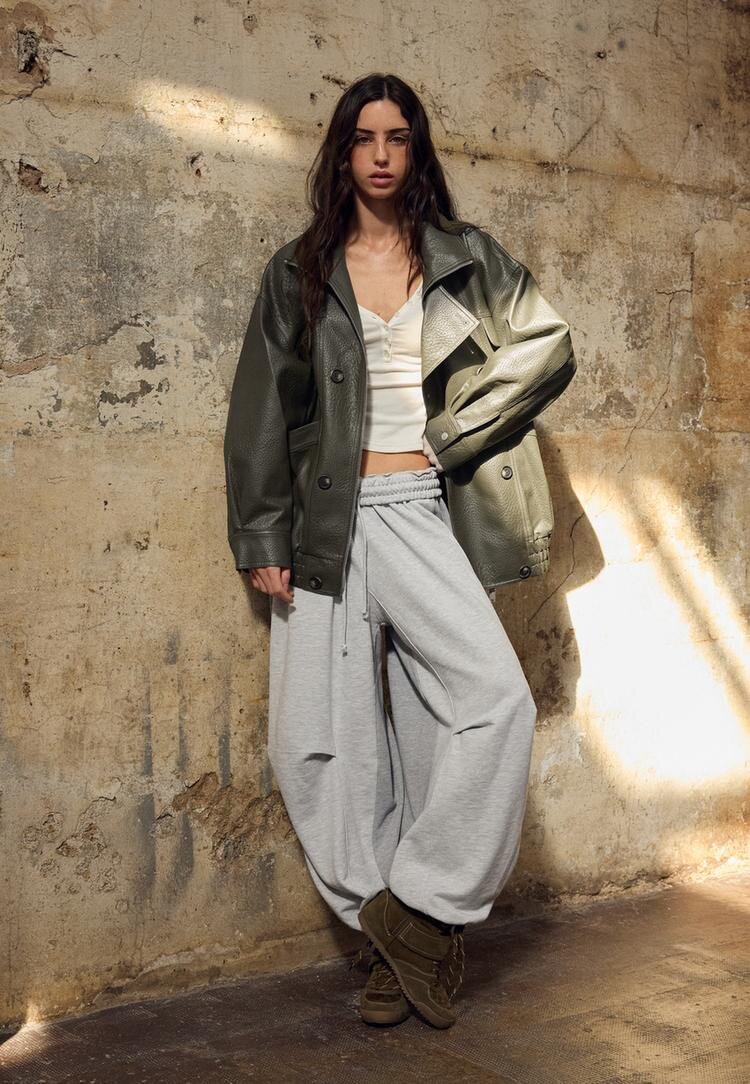 Stradivarius Geacă Oversize Din Imitație De Piele Kaki Xs
