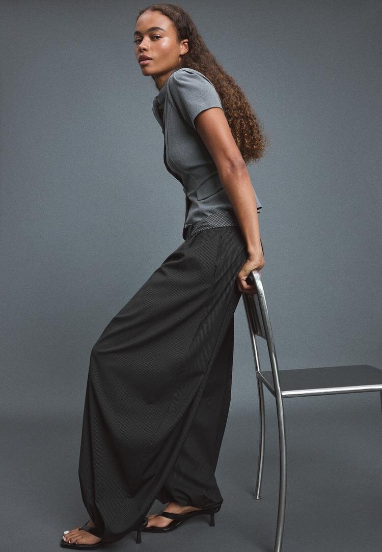 Stradivarius Pantaloni Bufanți Voluminoși Cu Curea Negru 36