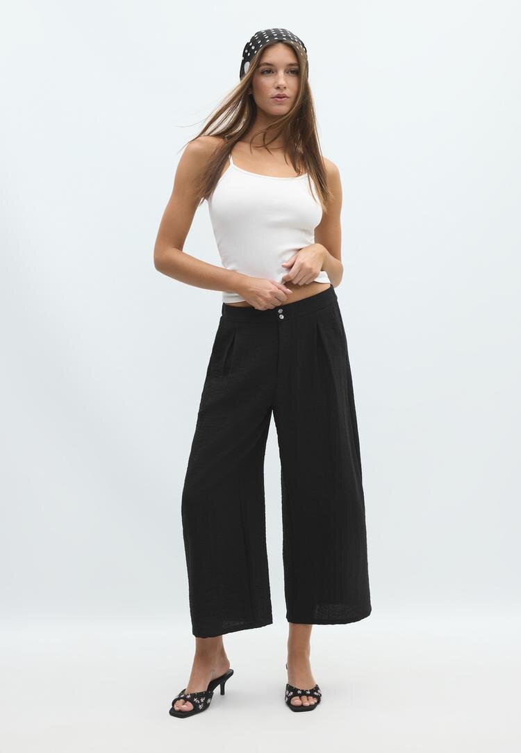 Stradivarius Pantaloni Culotte Rustic Negru 40