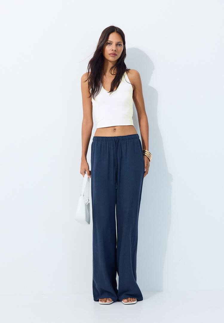 Stradivarius Pantaloni Drepți Cu Efect De In Albastru Închis Xl