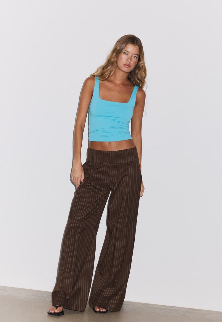 Stradivarius Pantaloni Eleganți Cu Talie În Dungi Maro 34