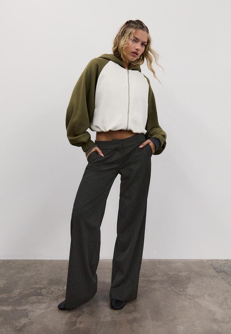 Stradivarius Pantaloni Eleganți Cu Talie Joasă Și Dungi Alb Unt 38