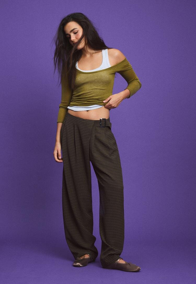 Stradivarius Pantaloni Fluizi Cu Carouri Și Cataramă Kaki 40
