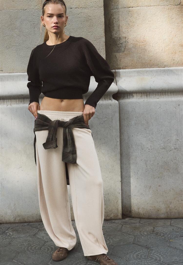 Stradivarius Pantaloni Jogger Barrel Cu Textură Moale Piatră S