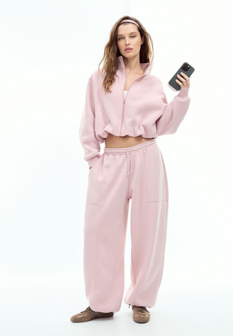 Stradivarius Pantaloni Jogger Barrel Din Felpa Cu Opritoare Roz Pastel M