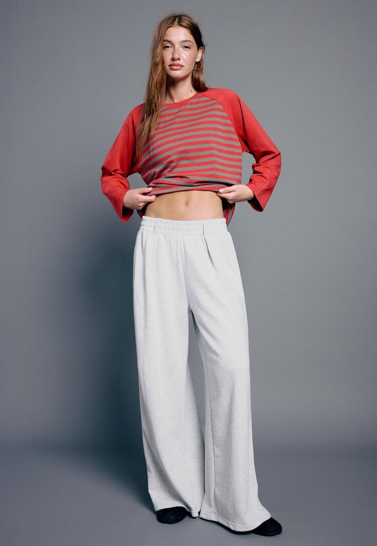 Stradivarius Pantaloni Largi Din Felpa Cu Bandă Laterală Gris Amestec Xl