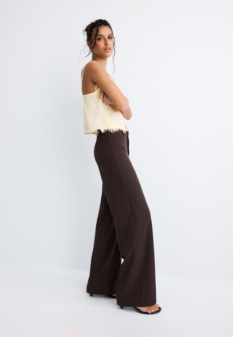 Stradivarius Pantaloni Largi Maro 44