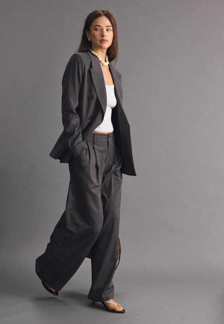 Stradivarius Pantaloni Wide Cu Imprimeu Cu Dungi Gri 40