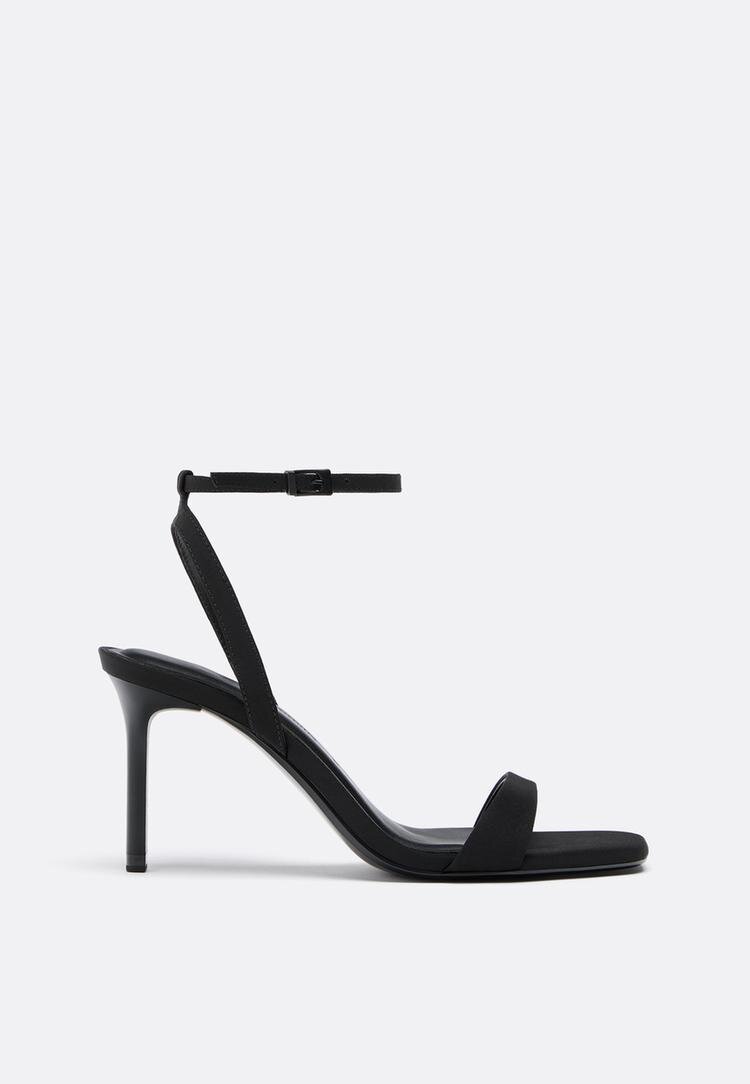 Stradivarius Sandale Cu Toc Stiletto Negru 37