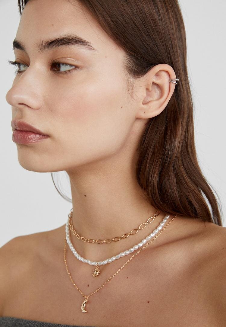 Stradivarius Set 4 Coliere Lună Și Soare Auriu Os