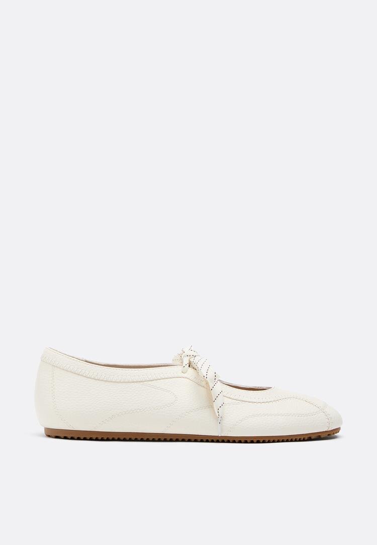 Stradivarius Sneakerinas Cu Fundă Alb 39