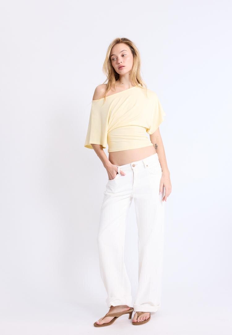 Stradivarius Tricou Cu Mânecă Scurtă Și Decolteu Bărcuță Galben Pastel S