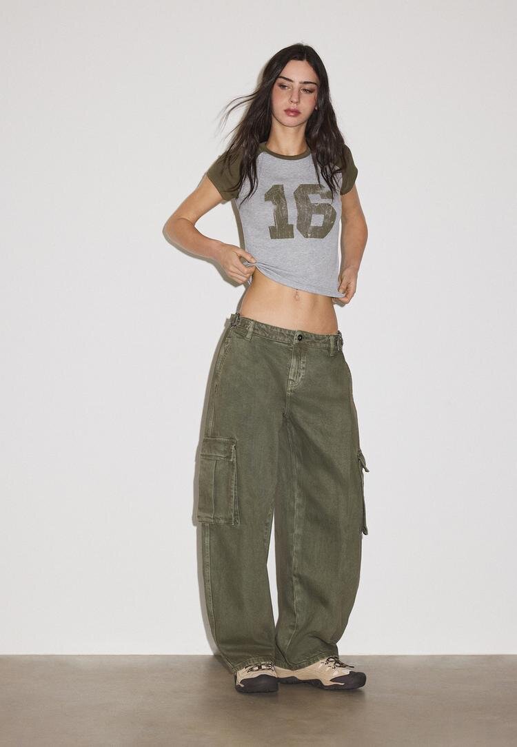 Stradivarius Tricou Cu Mânecă Scurtă Și Imprimeu Kaki S