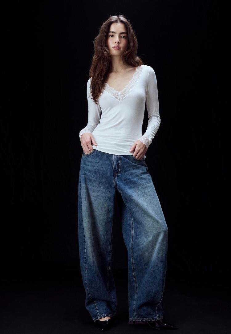 Stradivarius Tricou Din Cașmir Cu Mânecă Lungă Și Decolteu În V Vanilie Xl