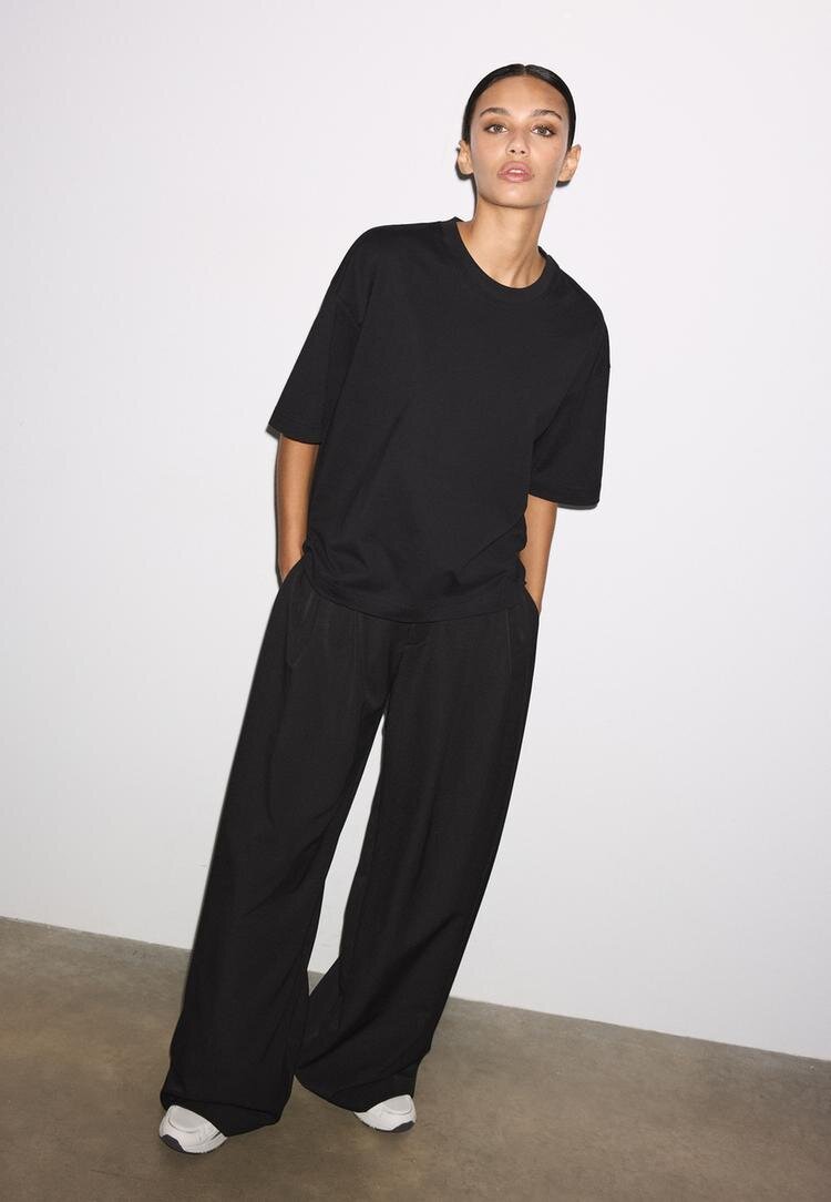 Stradivarius Tricou Oversize Cu Mânecă Scurtă Negru M